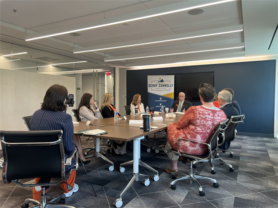 Rep. Connolly hosts a roundtable with IVF patients, activists, and doctors.